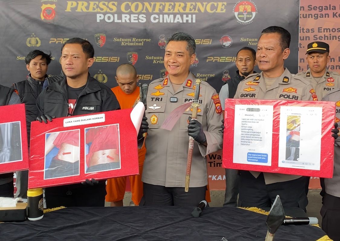 Polisi mengungkap kondisi korban pasca penyerangan (foto: Info Bandung Barat)